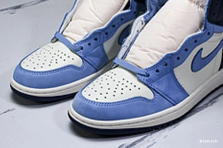 in Flight  1 High Jordan FD2596-400 First OG 1020